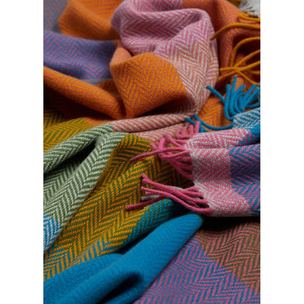 Luxurious Foxford Cashmere Throw - Deel Block Check-Nook & Cranny Gift Store-2019 National Gift Store Of The Year-Ireland-Gift Shop