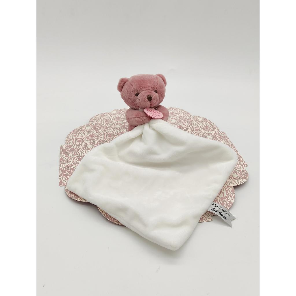 Snuggly Bear Friend with Gift Box - Pastel Pink-Nook & Cranny Gift Store-2019 National Gift Store Of The Year-Ireland-Gift Shop