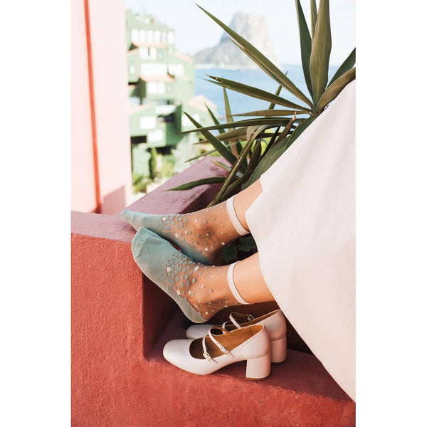 Nakameguro Champagne • Transparent polka dot socks: 39/41