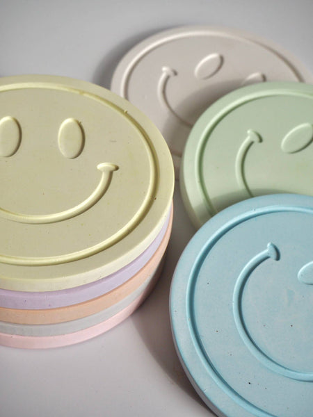 Jesmonite Coaster “SMILEY” | Tactile & Eco Conscious