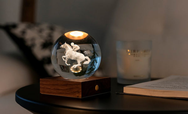 Amber Crystal Light - Horse Racing-Nook & Cranny Gift Store-2019 National Gift Store Of The Year-Ireland-Gift Shop