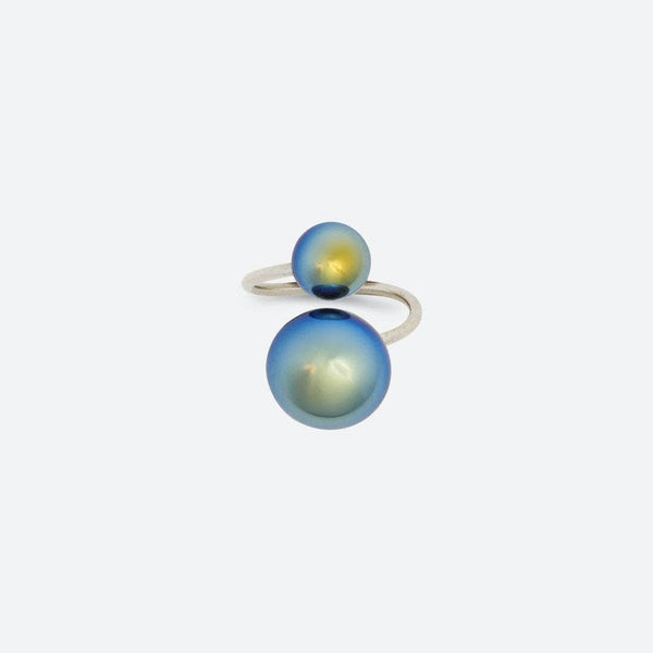 Bijou Bubble Ring made with palladium and pearl sizes 8 and 12mm