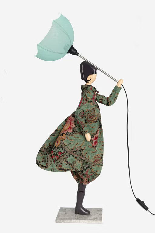 'Anastasia' Lady in the wind Lamp