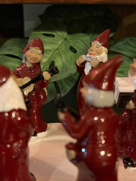 Ceramic Candleholder Ring of Rocking Santas (6)